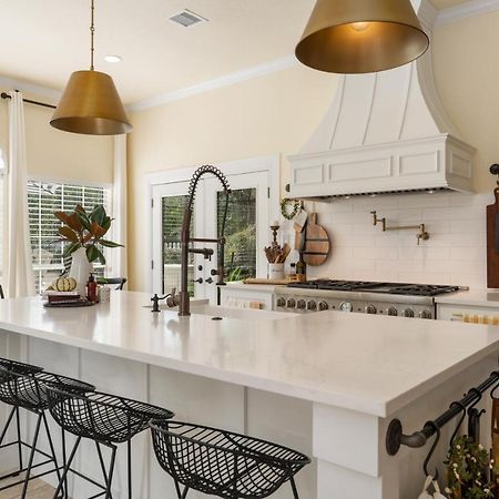 פלוגרוויל The Plantation House Boutique Inn מראה חיצוני תמונה