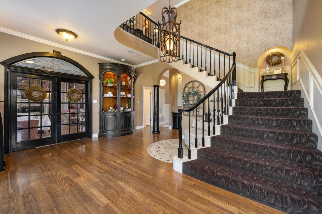 פלוגרוויל The Plantation House Boutique Inn מראה חיצוני תמונה