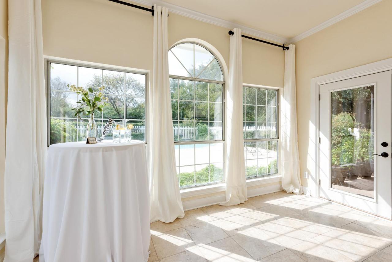 פלוגרוויל The Plantation House Boutique Inn מראה חיצוני תמונה